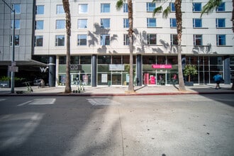 6250 Hollywood Blvd, Los Angeles, CA à louer Photo de l’immeuble– Image 1 sur 3