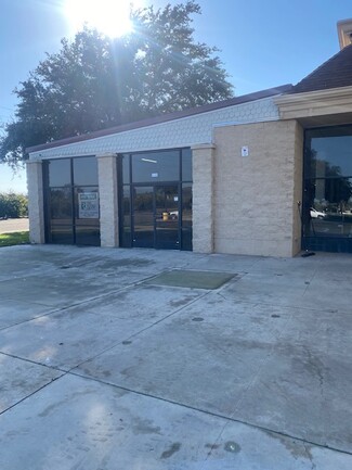 Plus de détails pour 2270 E El Monte Way, Dinuba, CA - Local commercial à louer