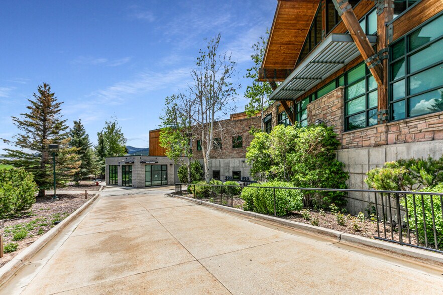 2700 W Rasmussen Rd, Park City, UT à louer - Photo de l’immeuble – Image 2 sur 2
