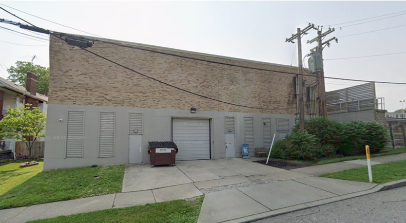 5229 Montgomery Rd, Cincinnati, OH à louer - Photo de l’immeuble – Image 2 sur 4