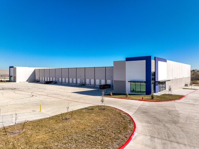 Plus de détails pour 5930-6010 Eisenhauer Rd, San Antonio, TX - Industriel/Logistique à louer