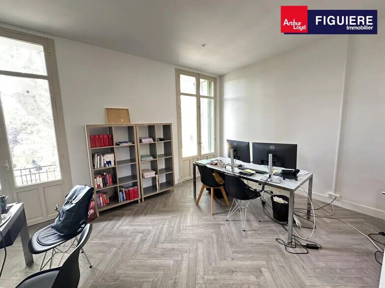 Bureau dans Aix-en-Provence à louer - Photo intérieure – Image 3 sur 10