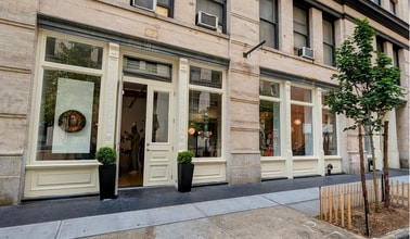 177 Hudson St, New York, NY à louer Photo de l’immeuble– Image 2 sur 2