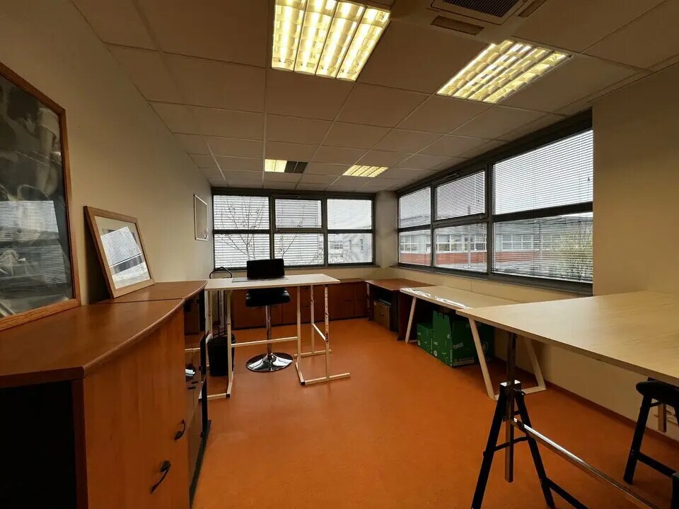 Bureau dans Beauvais à vendre Photo de l’immeuble– Image 1 sur 1