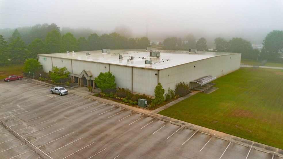 93 Commerce Blvd, Ridgeway, SC à vendre - Photo de l’immeuble – Image 1 sur 15