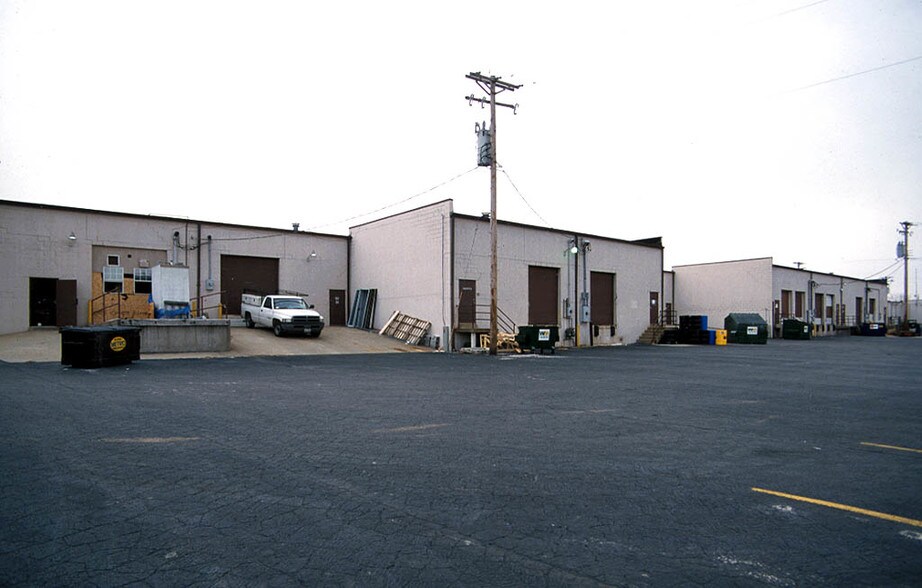 60-82 Algana Dr, Saint Peters, MO à louer - Autre – Image 2 sur 10