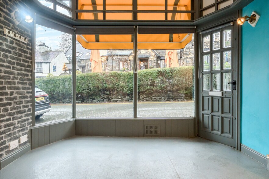 3 Belsfield Ter, Windermere à vendre - Photo de l’immeuble – Image 2 sur 14