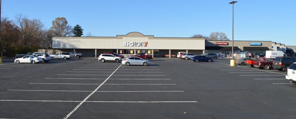 370 Sumner Hall Dr, Gallatin, TN à louer - Photo principale – Image 1 sur 12