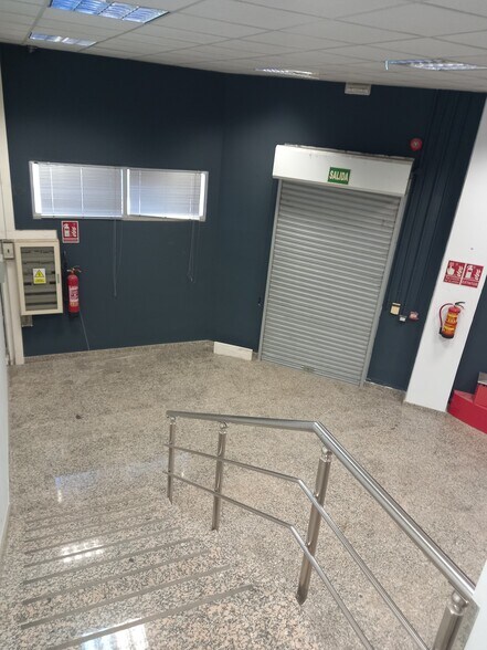 Avenida de Córdoba, 13, Valdemoro, Madrid à vendre - Photo de l’immeuble – Image 2 sur 16