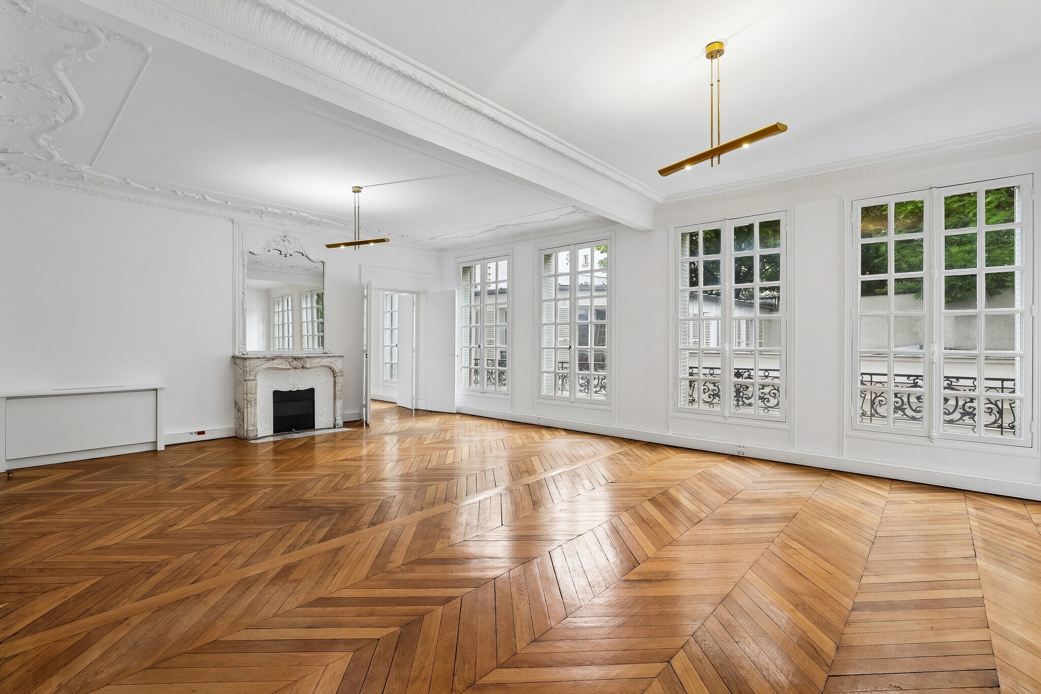60 Rue Saint-Lazare, Paris à louer Photo principale– Image 1 sur 16
