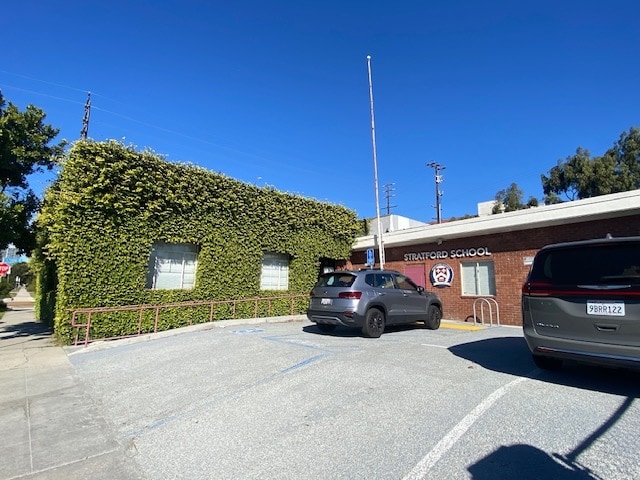 2000 Stoner Ave, Los Angeles, CA à louer Photo intérieure– Image 1 sur 9