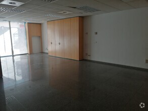 Local commercial dans Torrejón de Ardoz, Madrid à louer Photo intérieure– Image 2 sur 2