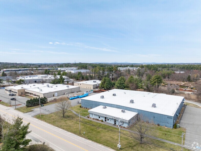 5 Executive Dr, Hudson, NH à louer - Photo de l’immeuble – Image 2 sur 2