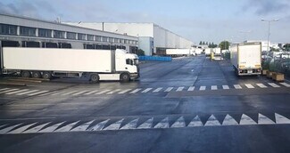 Plus de détails pour Industriel/Logistique à louer