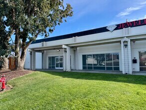 1260-1290 Oddstad Dr, Redwood City, CA à louer Photo de l’immeuble– Image 1 sur 17