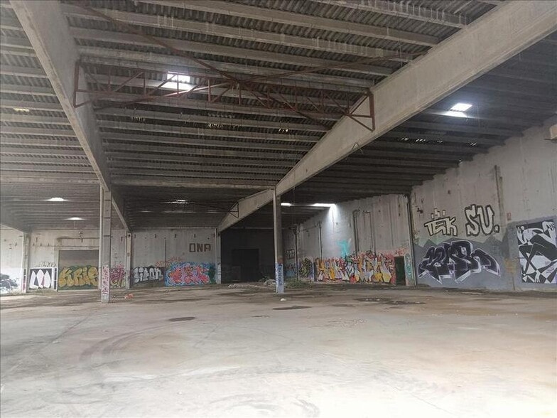 View Photo