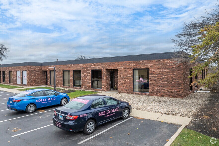 3150-3210 Doolittle Dr, Northbrook, IL à louer - Photo de l’immeuble – Image 3 sur 4