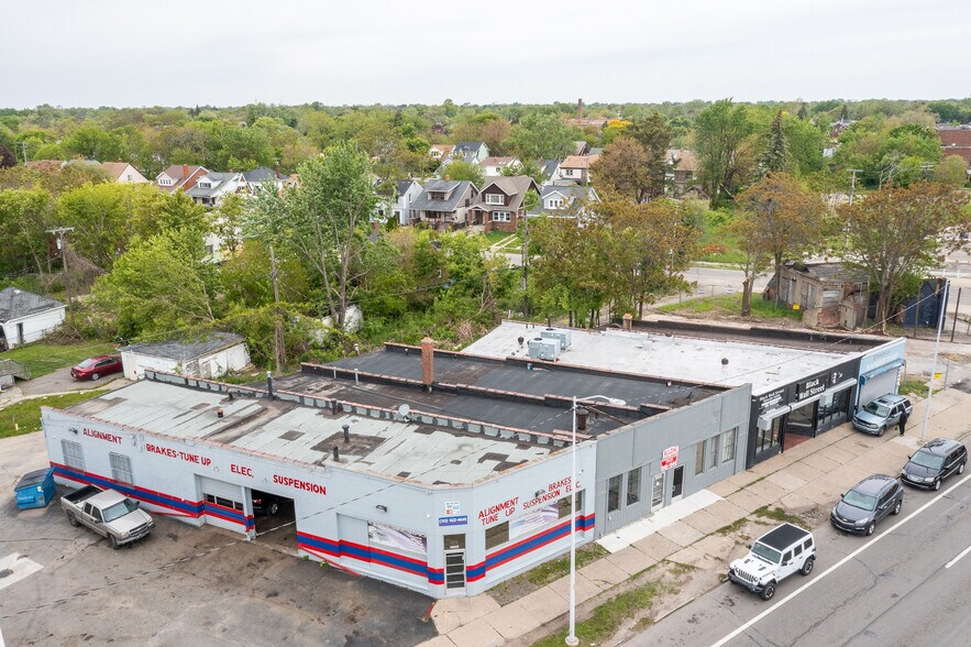 14049-14051 Gratiot Ave, Detroit, MI à vendre - Photo de l’immeuble – Image 2 sur 40