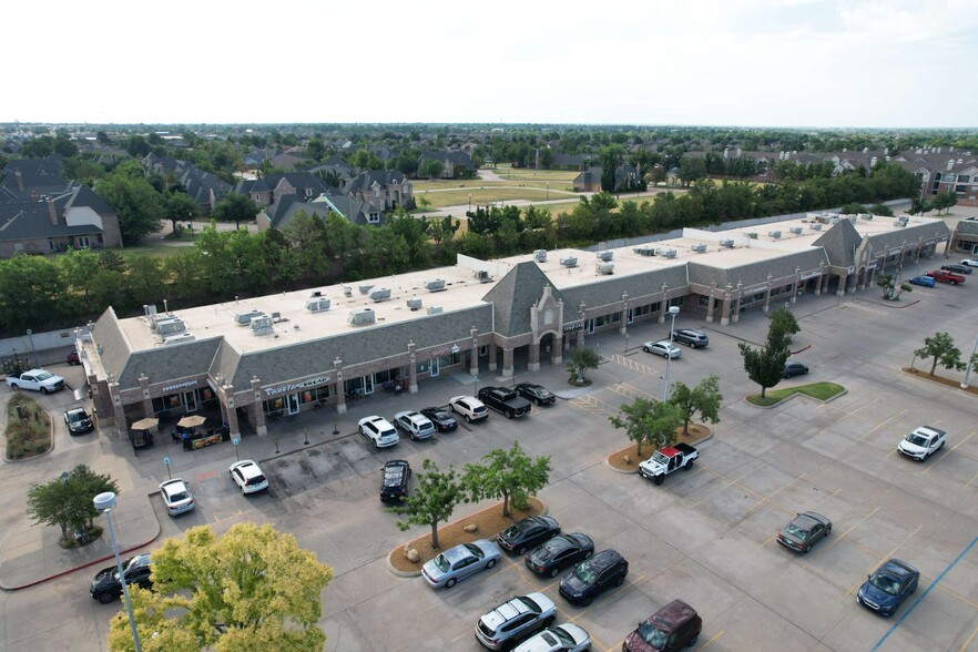 10600-10700 S Pennsylvania St, Oklahoma City, OK à louer - Photo de l’immeuble – Image 3 sur 18