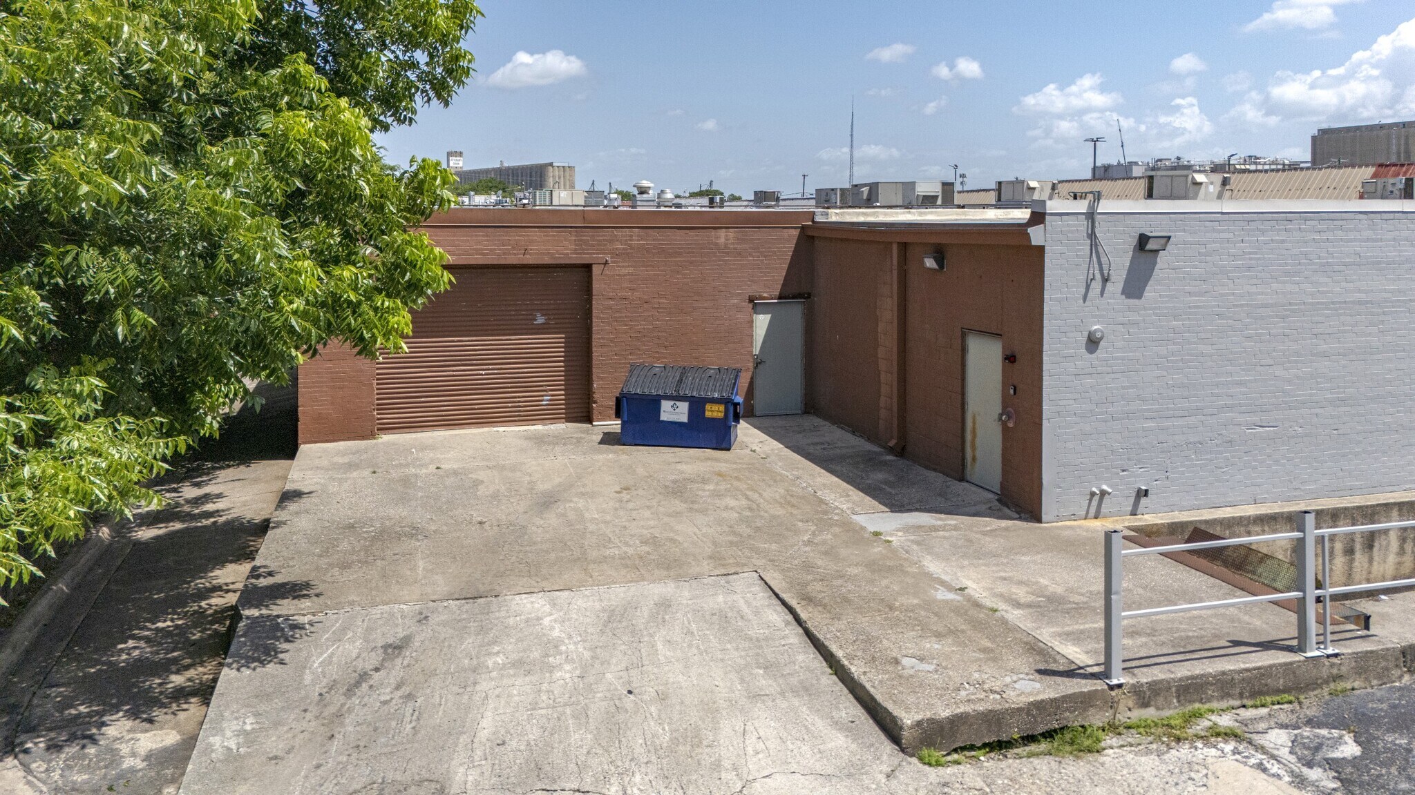 510-548 S Saginaw Blvd, Saginaw, TX à louer Photo de l’immeuble– Image 1 sur 3
