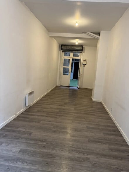 77 Rue Du Loup, Bordeaux à louer - Photo de l’immeuble – Image 3 sur 6