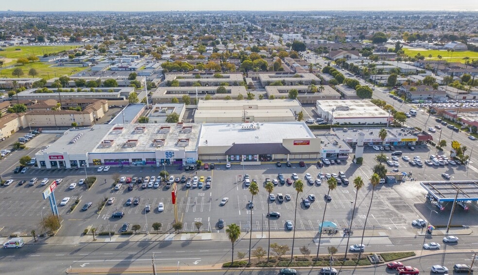 3420-3456 W Lincoln Ave, Anaheim, CA à louer - Aérien – Image 2 sur 7