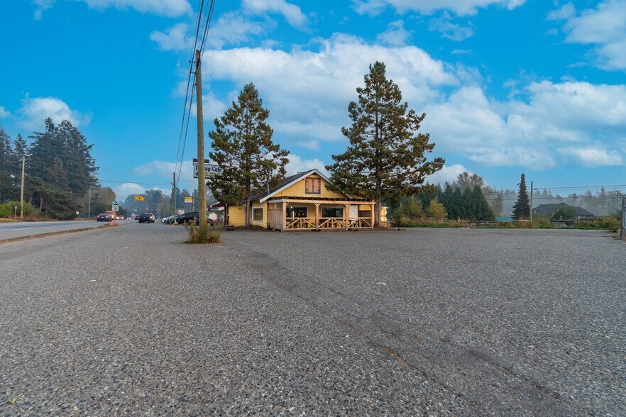 23904 Fraser Hwy, Langley, BC à vendre - Photo principale – Image 2 sur 13