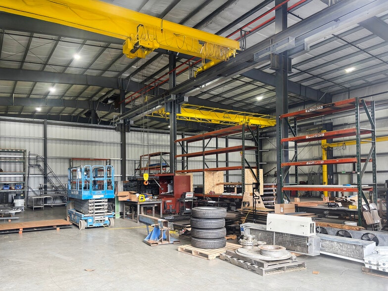 36366 Industrial Way, Sandy, OR à louer - Photo intérieure – Image 2 sur 5