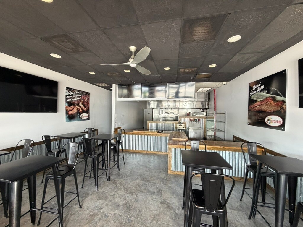 35104 US Highway 19 N, Palm Harbor, FL à louer Photo intérieure– Image 1 sur 4