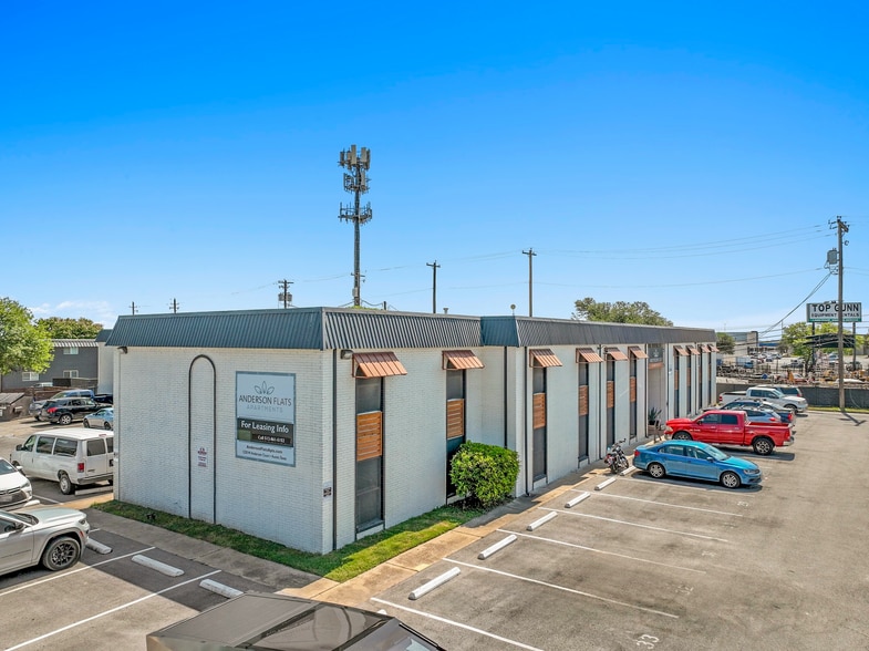 1220 W Anderson Ln, Austin, TX à vendre - Photo de l’immeuble – Image 3 sur 16