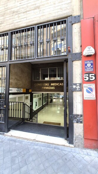 Bureau dans Madrid, Madrid à vendre - Photo de l’immeuble – Image 2 sur 3