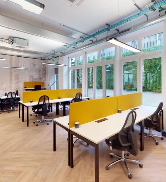 11 Rue Des Petits Hôtels, Paris à louer - Photo intérieure – Image 3 sur 19