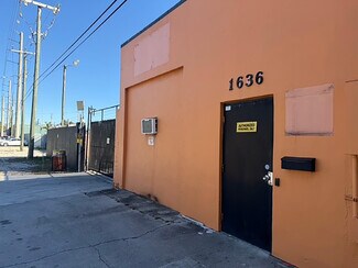 Plus de détails pour 1636 NE 12th Ter, Fort Lauderdale, FL - Industriel/Logistique à louer