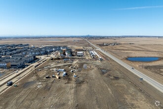 1 Merganser Dr W, Chestermere, AB - VUE AÉRIENNE  vue de carte - Image1