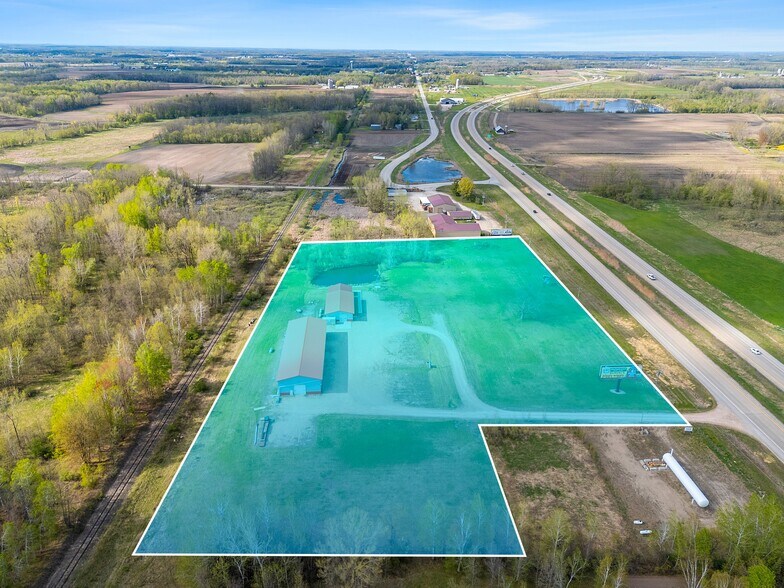 7011 US Highway 141, Lena, WI à vendre - Photo de l’immeuble – Image 2 sur 68