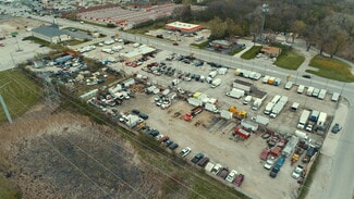 Plus de détails pour 712 S Green Bay Rd, Waukegan, IL - Local commercial à vendre