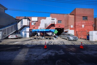 Plus de détails pour 10219 44th Ave, Corona, NY - Industriel/Logistique à vendre