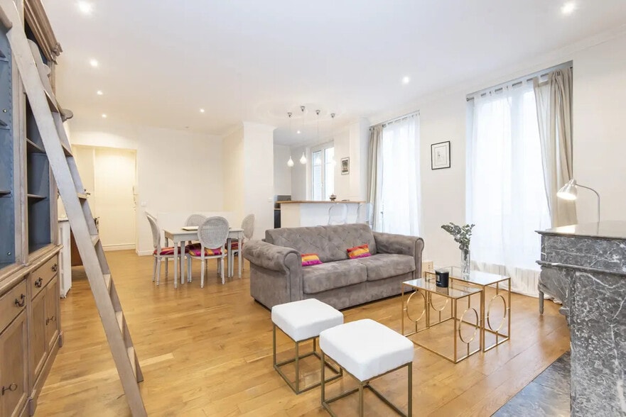 3 Rue Pierre Le Grand, Paris à vendre - Photo de l’immeuble – Image 3 sur 9
