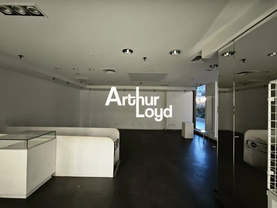 Local commercial dans Cannes à louer Photo intérieure– Image 1 sur 13