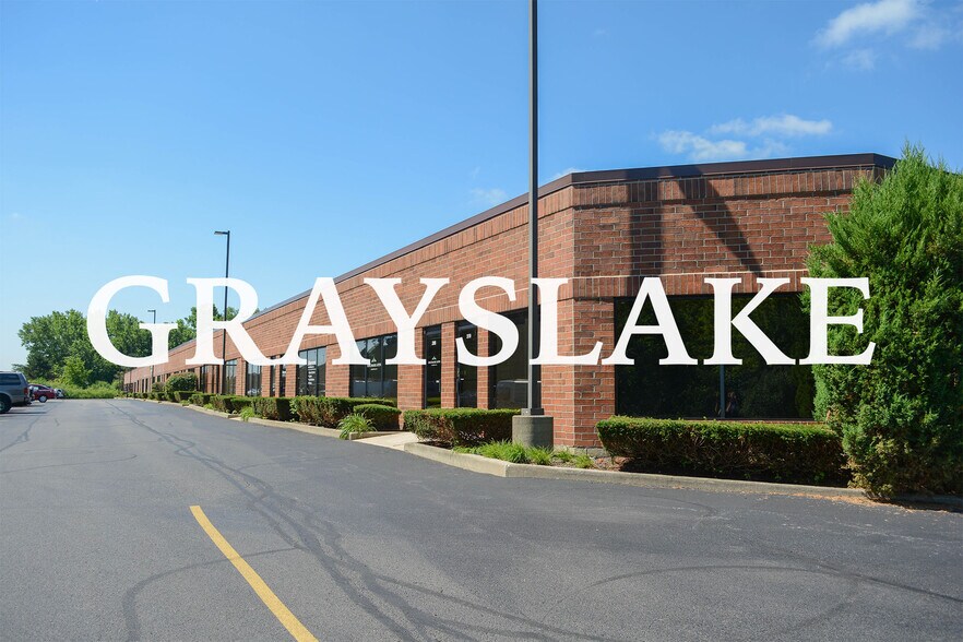 888 E Belvidere Rd, Grayslake, IL à louer - Photo de l’immeuble – Image 2 sur 2