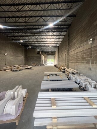 Plus de détails pour 317 Chelsea Rd, Staten Island, NY - Industriel/Logistique à louer