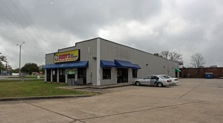 Plus de détails pour 1819 NW Evangeline Trfy, Lafayette, LA - Local commercial à vendre