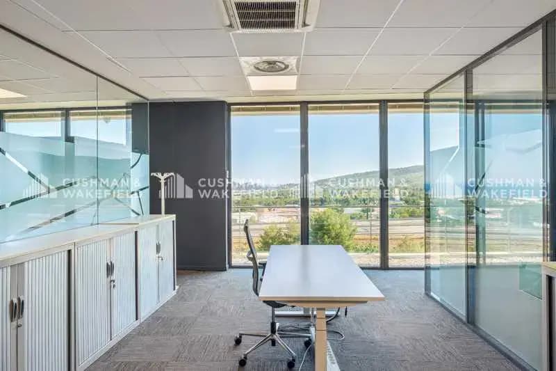 147 Avenue Du Jujubier, La Ciotat à louer Photo intérieure– Image 1 sur 8