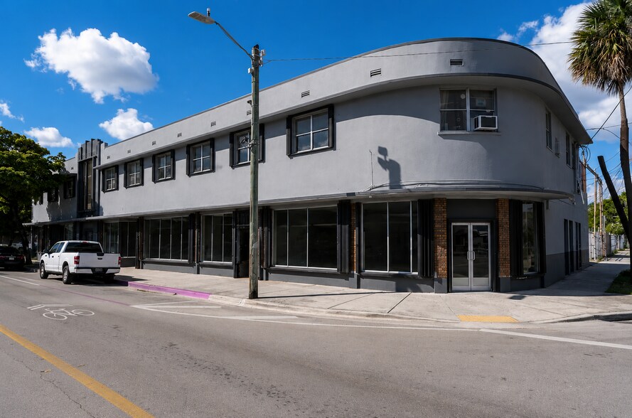 1450 NW 17th Ave, Miami, FL à louer - Photo de l’immeuble – Image 1 sur 5