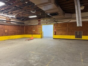 1 Sculley Rd, Ayer, MA à louer Photo intérieure– Image 2 sur 3