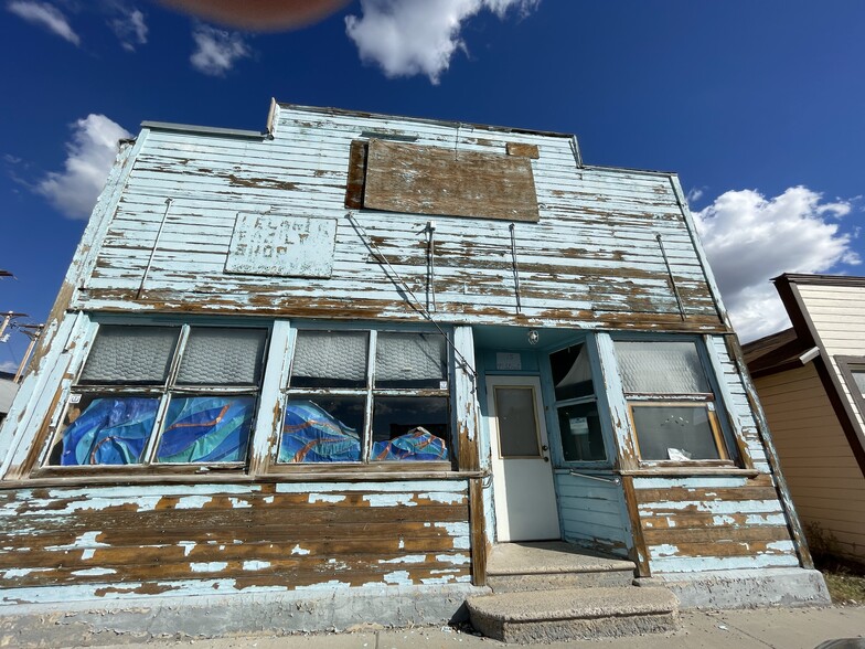 15 Fourth St, Mc Gill, NV à vendre - Photo de l’immeuble – Image 2 sur 7