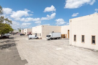 Plus de détails pour 1951-2005 Hammondville Rd, Pompano Beach, FL - Industriel/Logistique à louer