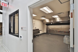 3716 Eagle Rock Blvd, Los Angeles, CA à louer Photo intérieure– Image 2 sur 3