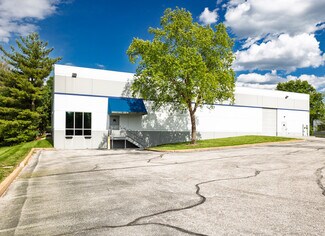 Plus de détails pour 635 Trade Center Blvd, Chesterfield, MO - Local d’activités à vendre