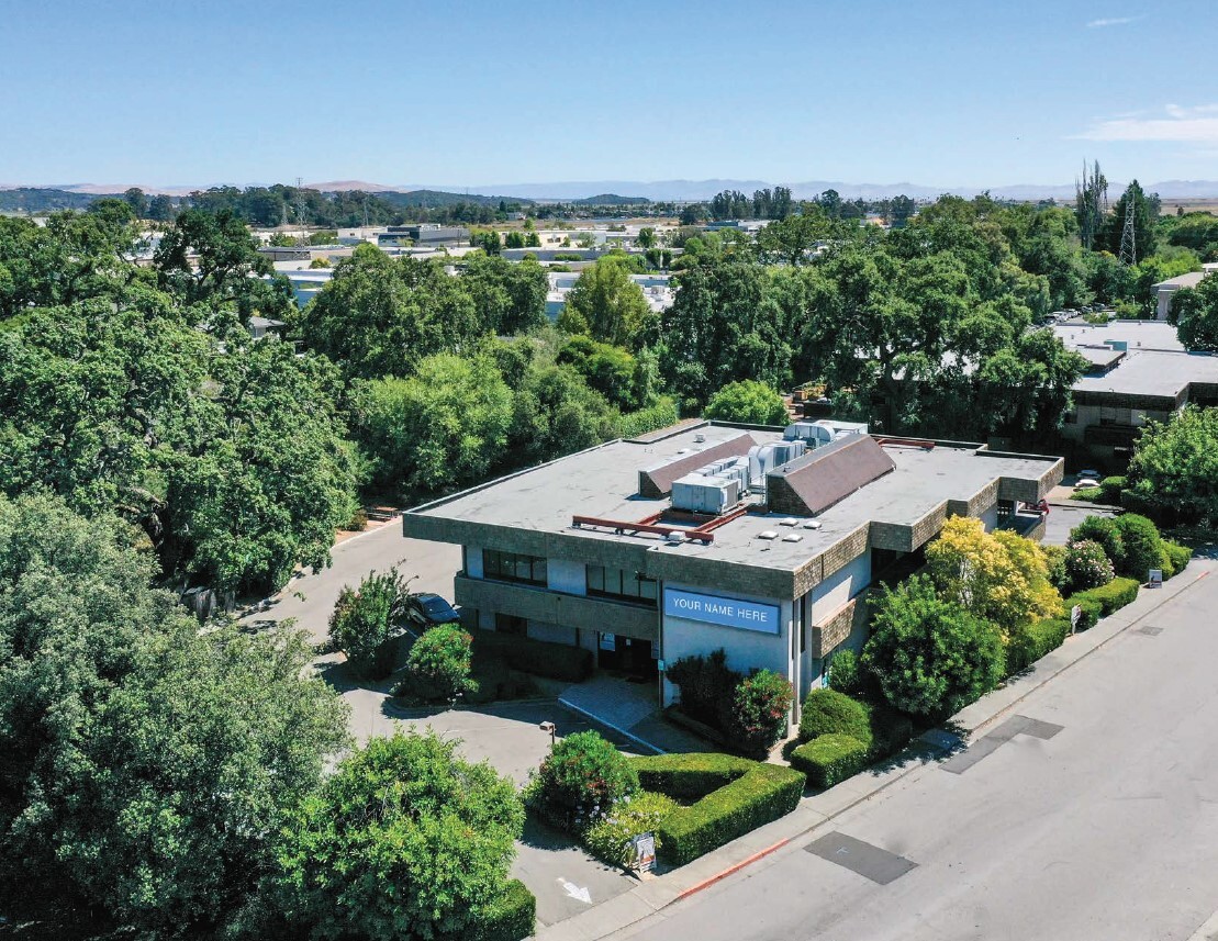 1 Commercial Blvd, Novato, CA à louer Aérien– Image 1 sur 6